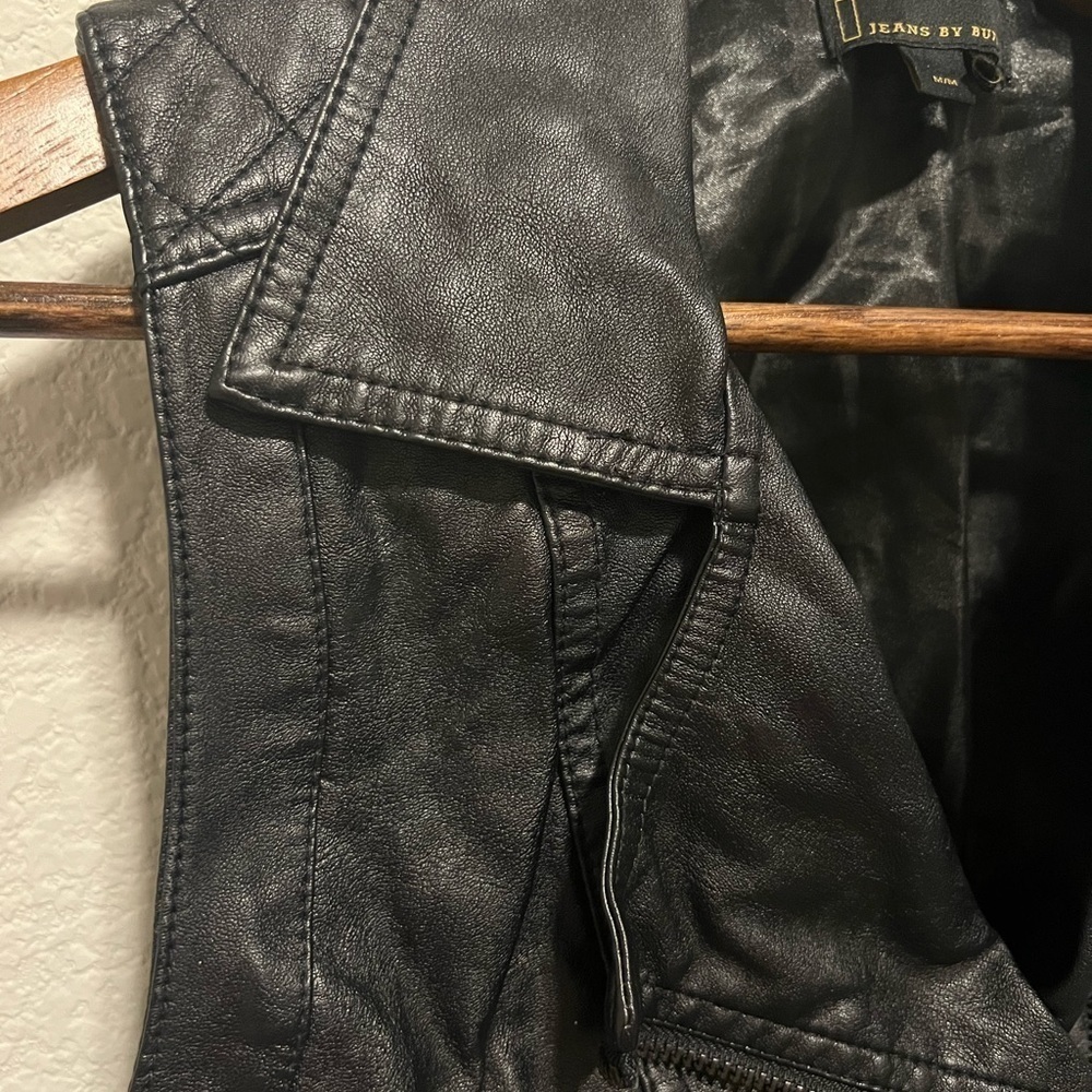 Jeans by Buffalo Faux Leather Black Biker Vest - Picture 4 of 5